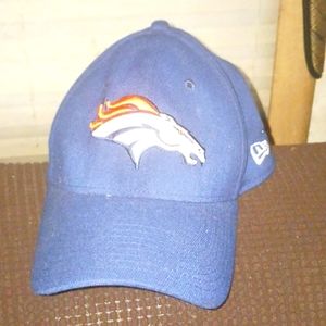 Denver Broncos Fitted 39Thirty Cap size Small / Medium